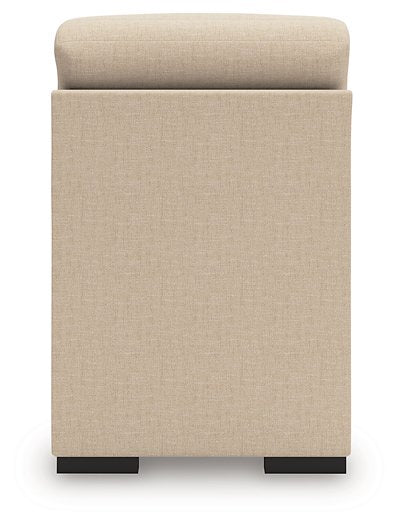 LadyMae Sectional with Chaise - Wayne's Fine Furniture & Bedding (Jacksonville,FL)