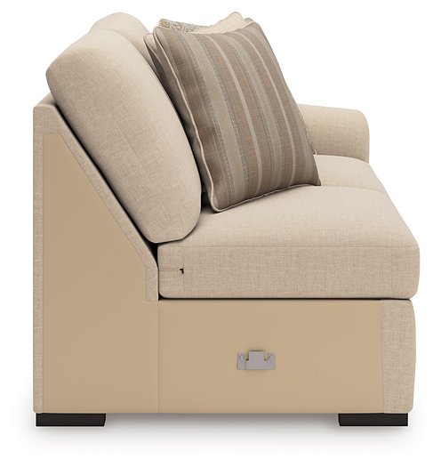 LadyMae Sectional with Chaise - Wayne's Fine Furniture & Bedding (Jacksonville,FL)