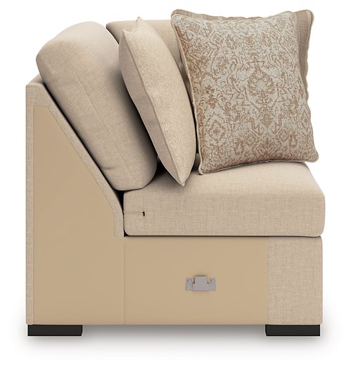 LadyMae Sectional with Chaise - Wayne's Fine Furniture & Bedding (Jacksonville,FL)