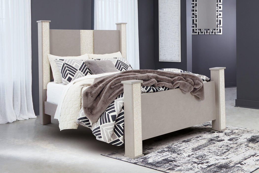 Surancha Bedroom Set