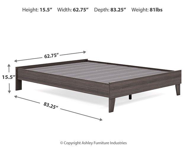 Brymont Panel Bed